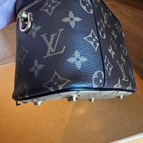 Louis Vuitton Vanity - Picture 12 of 12